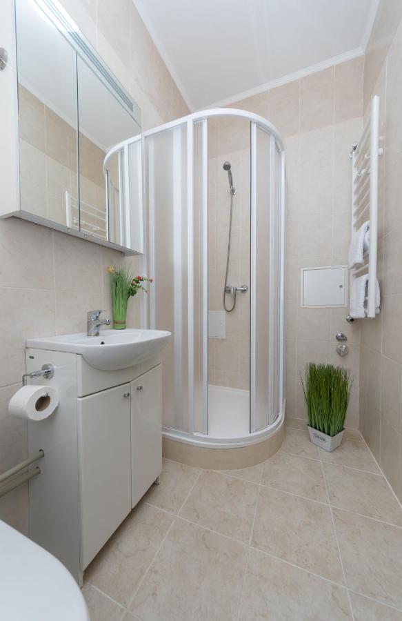 Maidan, Khreschatyk 3Br Kijów Zewnętrze zdjęcie