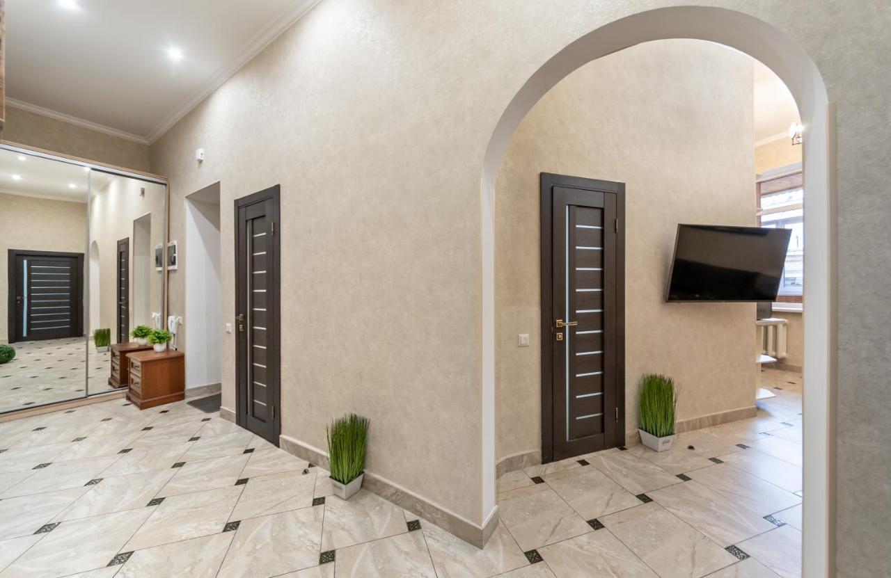 Maidan, Khreschatyk 3Br Kijów Zewnętrze zdjęcie